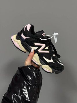 Жіночі кросівки New Balance 9060 Black Suede Pink фото