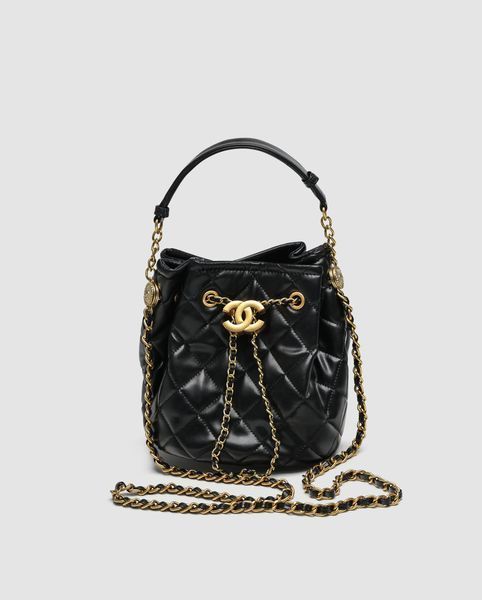 Жіноча сумка Chanel Button Bucket Crossbody Bag Lambskin Black Premium фото