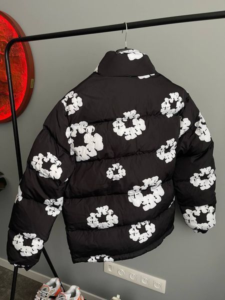 Зимняя куртка Denim Tears The Cotton Wreath Puffer Jacket 'Black' фото