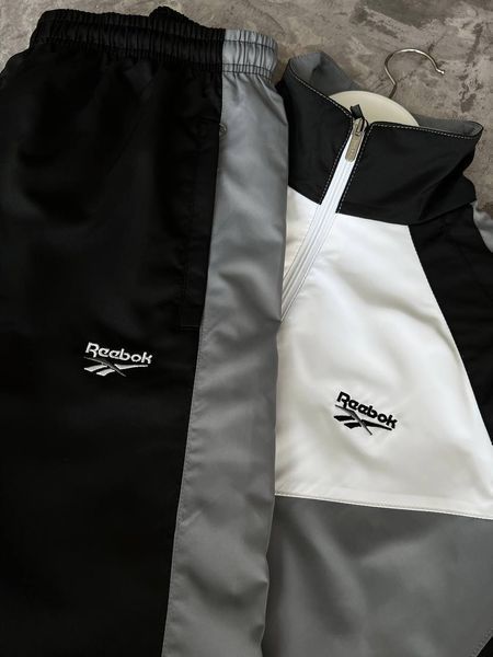 Спортивний костюм Reebok фото