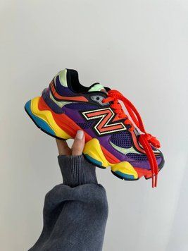 Чоловічі та жіночі кросівки New Balance 9060 PRISM PURPLE фото