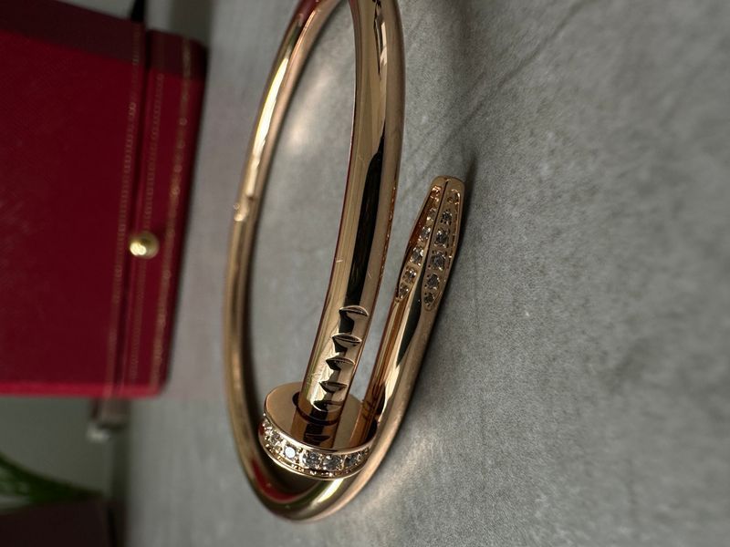 Браслет Cartier Juste un Clou Diamond 18K Yellow Gold Premium фото