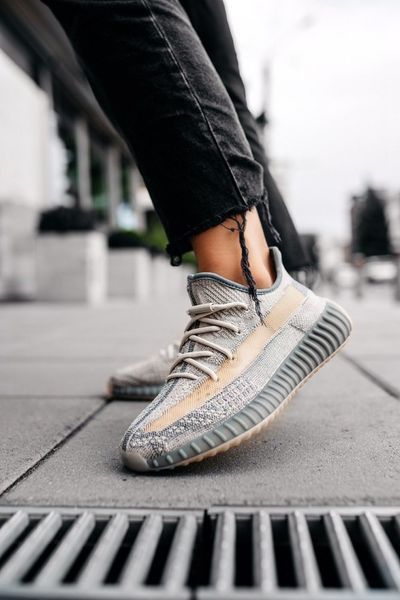 Мужские и женские кроссовки Yeezy Boost 350 v2 ISRAFIL Adidas фото
