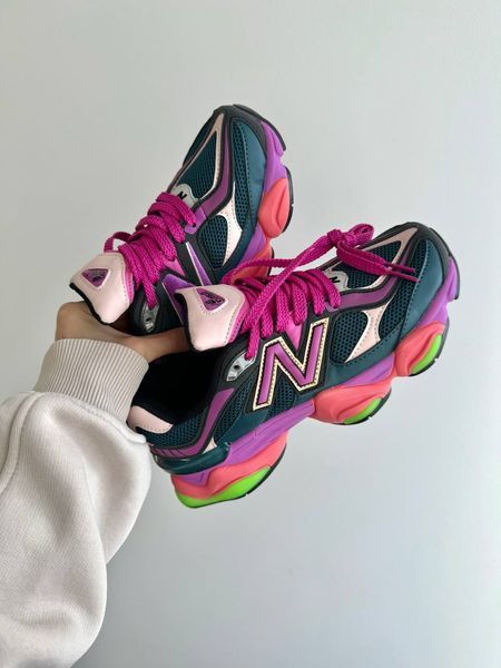Чоловічі та жіночі кросівки New Balance 9060 PURPLE ACID фото