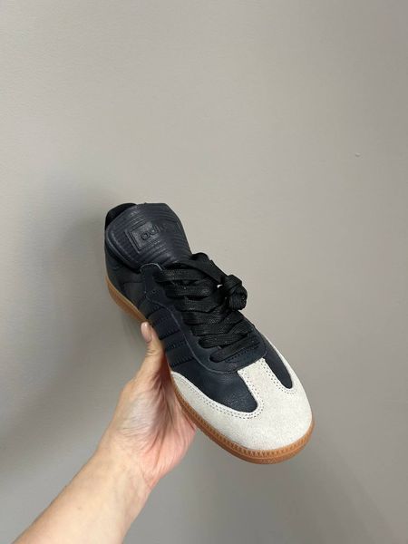 Мужские кроссовки Pharrell Williams x Adidas Samba Humanrace фото
