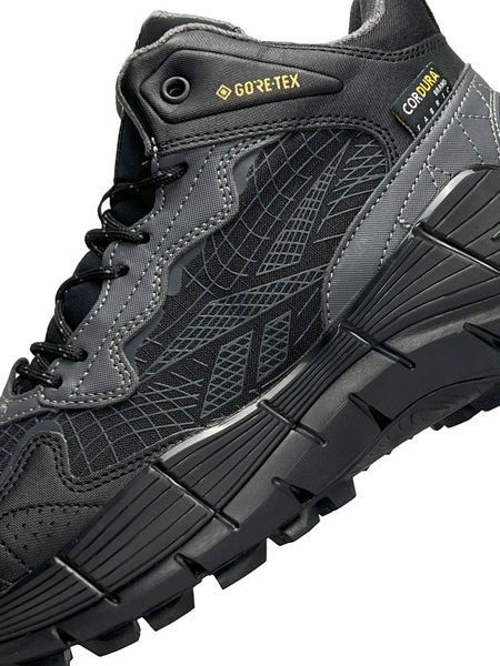 Чоловічі зимові кросівки Reebok Zig Kinetica II Edge Black Gray Orange Fur фото