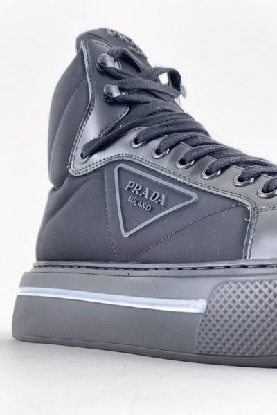 Зимові жіночі ботинки з натуральної шкіри PRADA Milano High Top Вlack фото