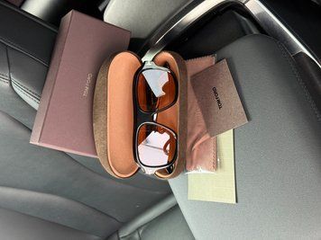 Солнцезащитные очки Tom Ford Orange/Black RHONDA-02 FT1324 01B 56/14/140 Premium фото