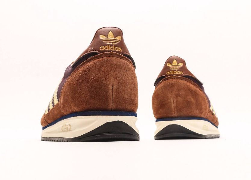 Чоловічі та жіночі кросівки Adidas SL 72 Brown фото
