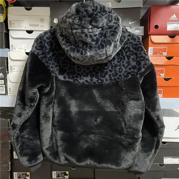 Premium куртка Nike артикул M0002 фото