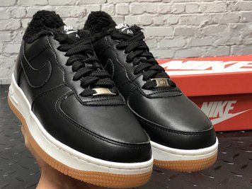 Зимние мужские кроссовки Black White Gum кожа "С МЕХОМ" Nike Air Force 1 фото