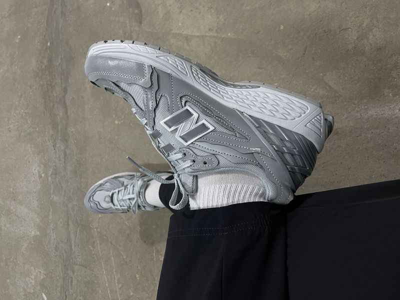 Мужские кроссовки New Balance 1906D Grey Reflective фото