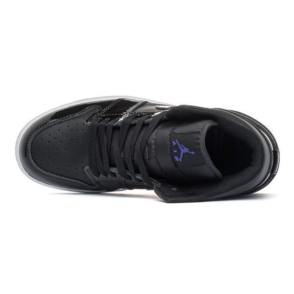 Чоловічі баскетбольні кросівки Nike Air Jordan 1 Mid Black фото