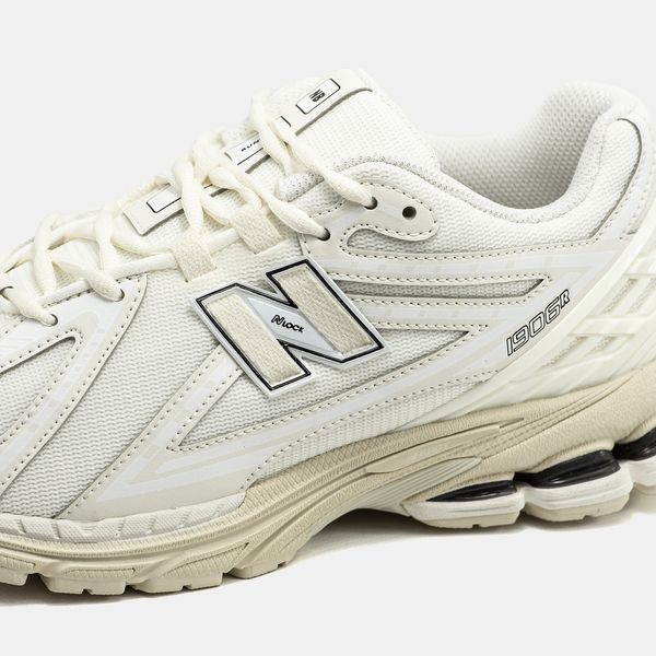 Женские кроссовки New Balance 1906R 'White' M1906RWW фото