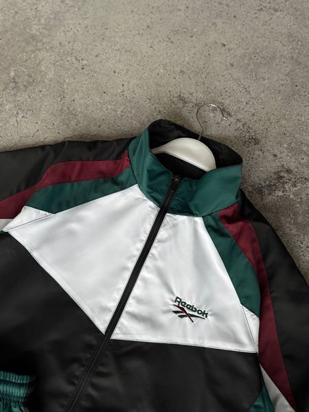 Спортивный костюм Reebok фото
