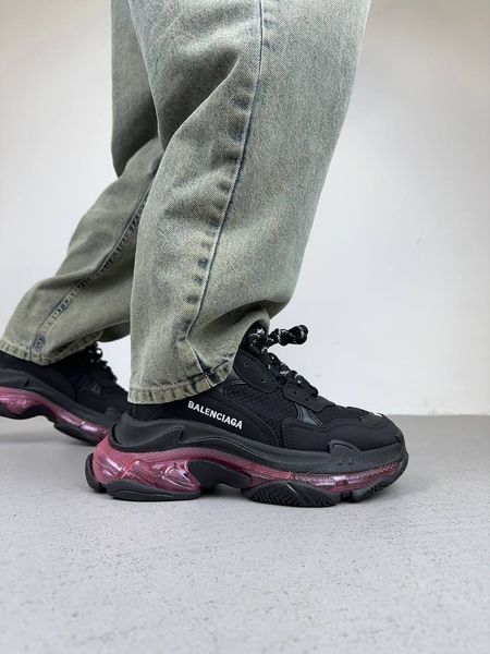 Женские кроссовки Balenciaga Triple S Clear Sole Black Neon Pink фото