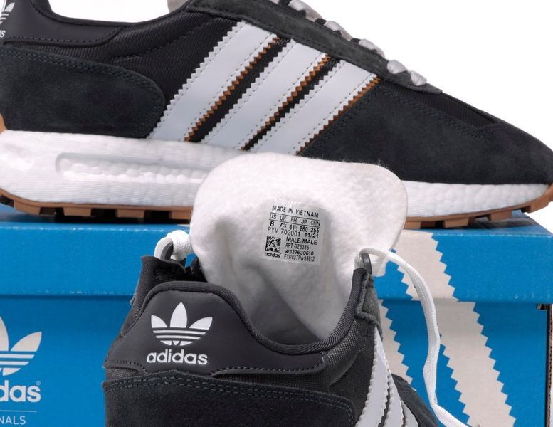 Чоловічі кросівки Adidas Retropy E5 Grey White фото
