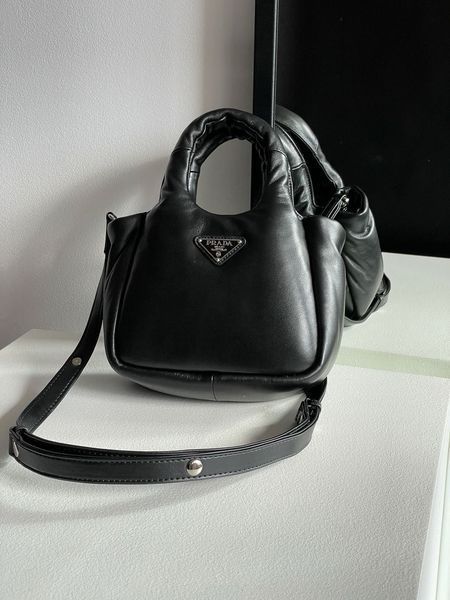 Жіноча сумка Prada Small Padded Soft Nappa-Leather Bag Premium фото