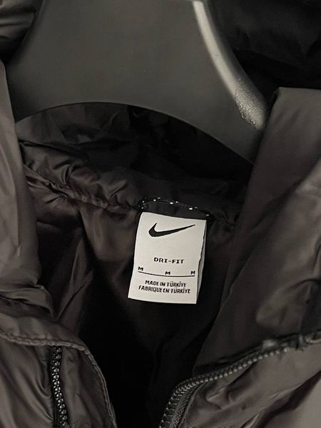 Зимняя куртка Nike Storm Fit Black фото