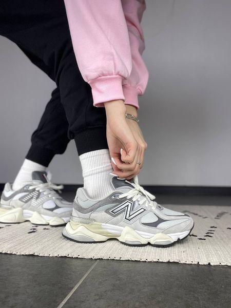 Унісекс кросівки New Balance 9060 Rain Cloud Grey фото