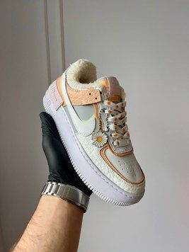 Зимові жіночі кросівки Nike Air Force 1 Shadow Spruce Aura Fur фото