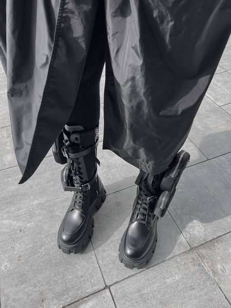 Женские ботинки (натуральная кожа) Prada Boots Zip Pocket Black High PREMIUM фото