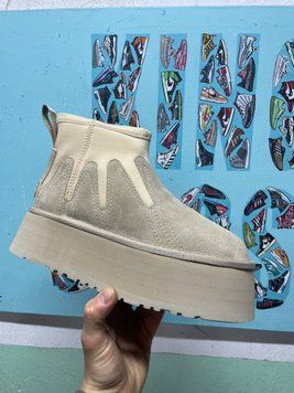 Жіночі зимові ботинки UGG Classic Mini Dipper Platform Ankle Boots Beige PREMIUM фото