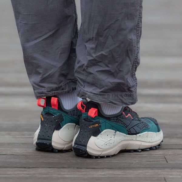 Мужские кроссовки Reebok Zig Kinetica II Edge Black Blue фото