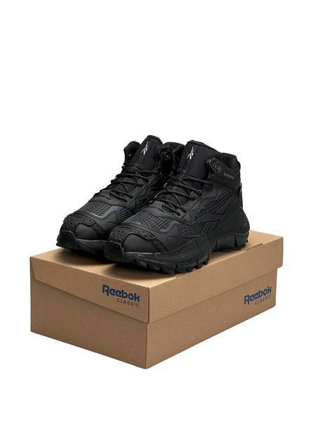 Чоловічі зимові кросівки Reebok Zig Kinetica II Edge Black Gray White Fur фото
