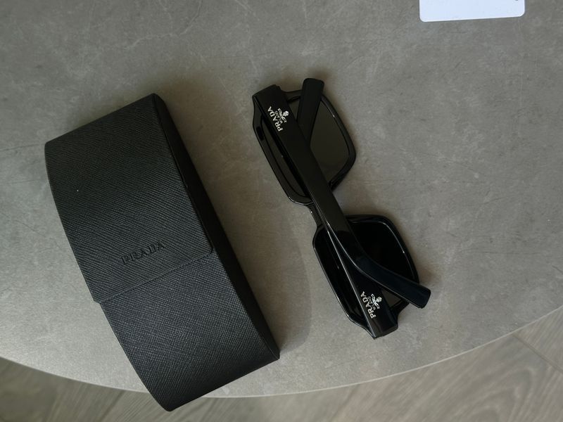 Сонцезахисні окуляри Prada Black/Black SPR02ZS Premium фото