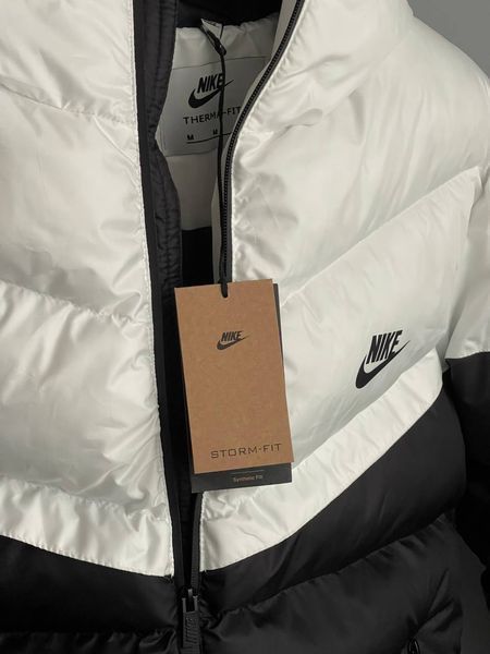 Зимняя куртка Nike Therma Fit Black White фото