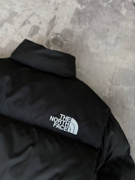 Зимняя куртка THE NORTH FACE Black фото
